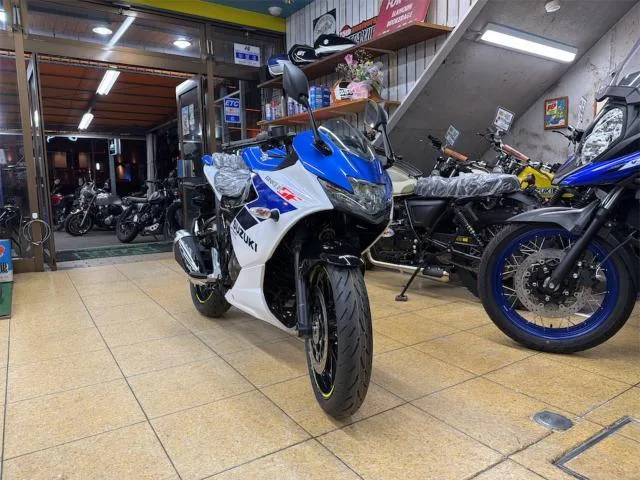 Suzuki GIXXER SF 250 ABS LED 2026 — миниатюра 2