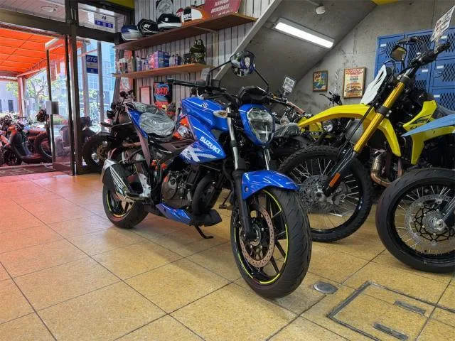 Suzuki GIXXER 250 ABS LED 2026 — миниатюра 2