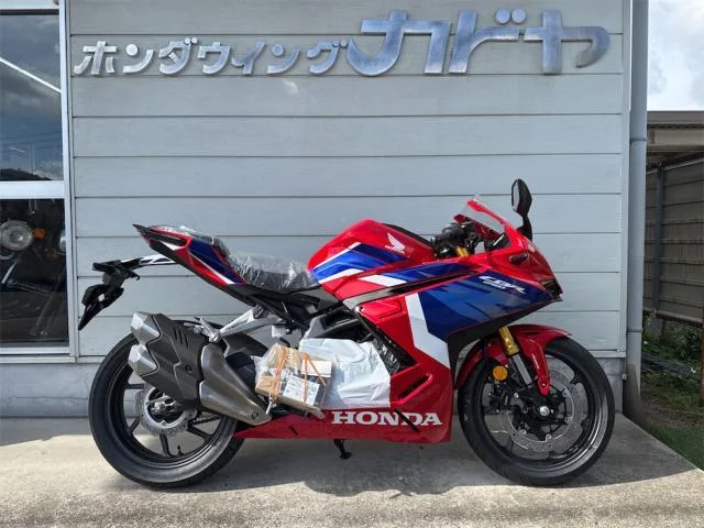Honda CBR250RR 2025 2025 — фото 1, купить с доставкой в Москву