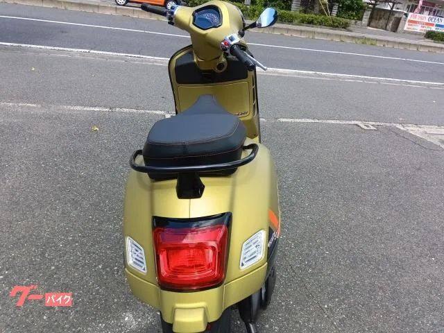 VESPA GTS 300 2024 — миниатюра 3