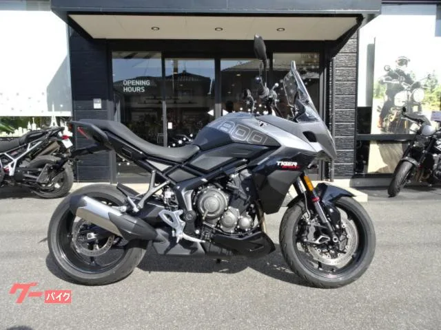 TRIUMPH 800 2025 — миниатюра 2