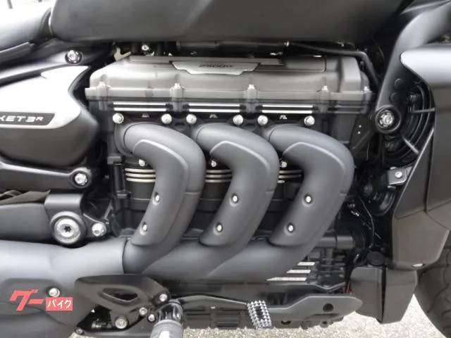 TRIUMPH 3 R 32458cc 1000 2022 — миниатюра 5