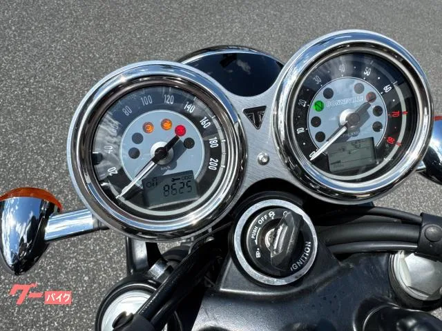 TRIUMPH T120 ETC 2024 — миниатюра 5