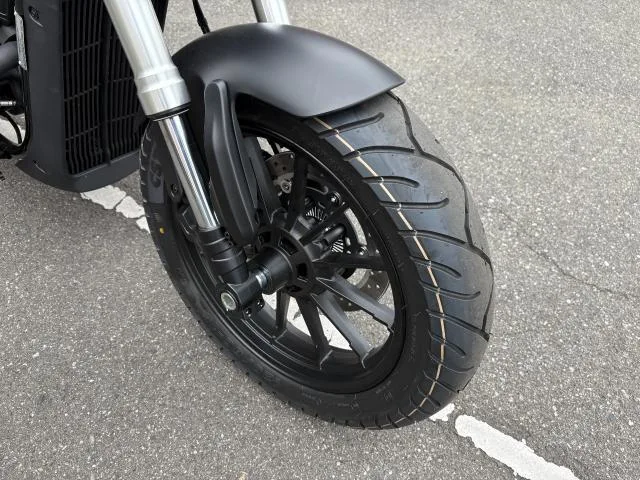 QJMOTOR SRV250 V USB 2025 — миниатюра 5