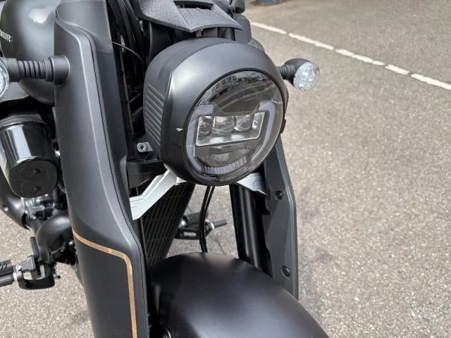 QJMOTOR SRV 400VS 2025 V 2025 — миниатюра 4