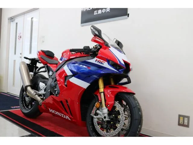 Honda CBR1000RR-R SP 2024 — миниатюра 2