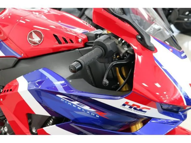 Honda CBR1000RR-R SP 2024 — миниатюра 3