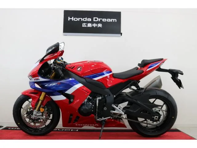 Honda CBR1000RR-R SP 2024 — миниатюра 4
