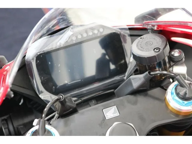 Honda CBR1000RR-R SP 2024 — миниатюра 5