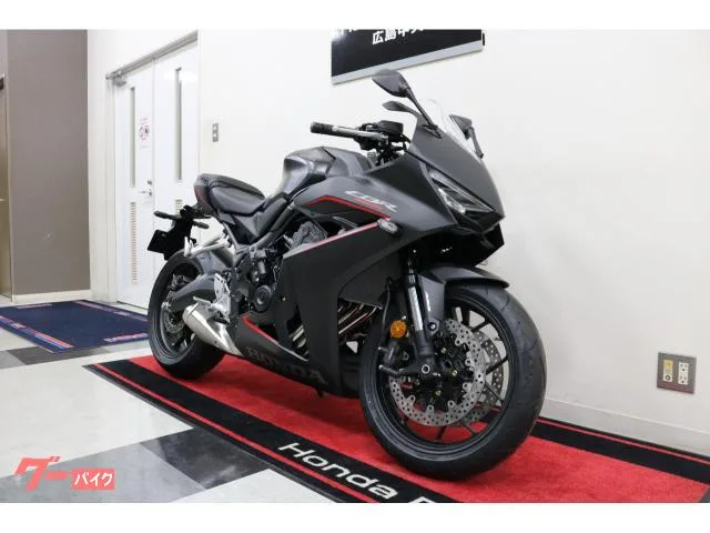 Honda CBR650R E-Clutch 2024 — миниатюра 2