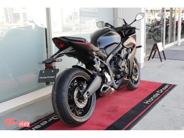 Honda CBR650R E-Clutch 2024 — миниатюра 3