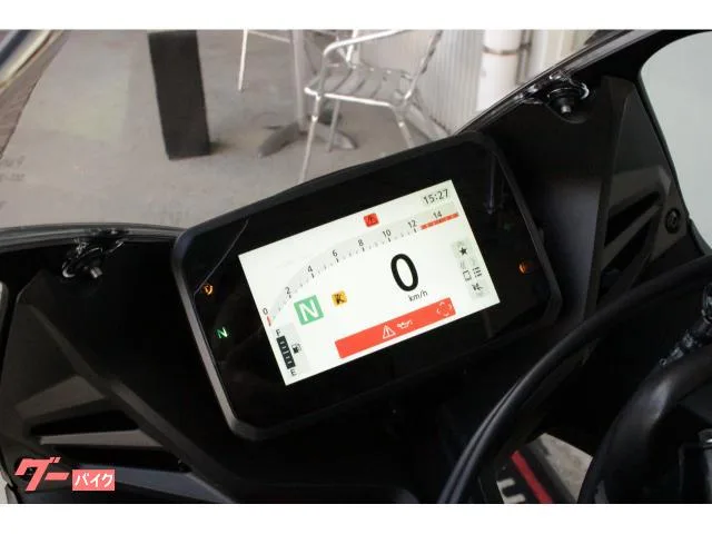 Honda CBR650R E-Clutch 2024 — миниатюра 5