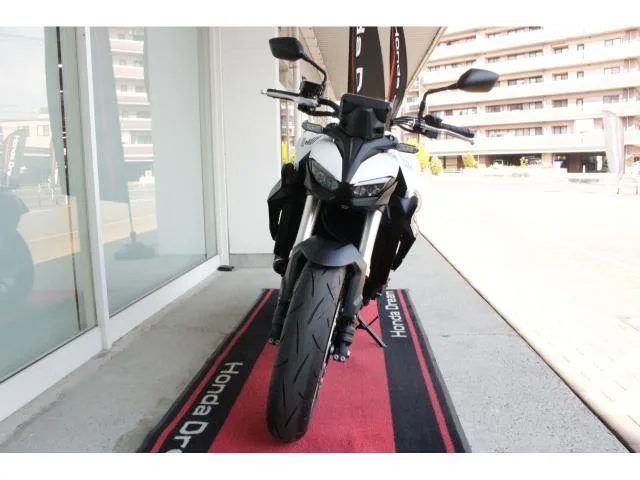 Honda CB1000 2025 — миниатюра 3