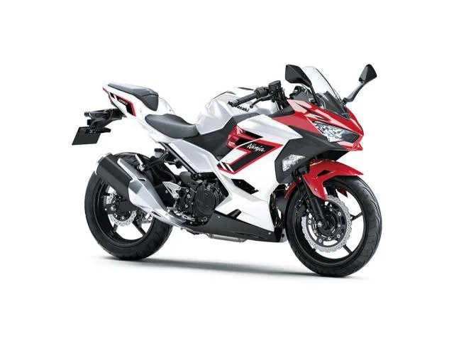 Kawasaki Ninja 250/ABS/LED // 2026 — фото 1, купить с доставкой в Москву