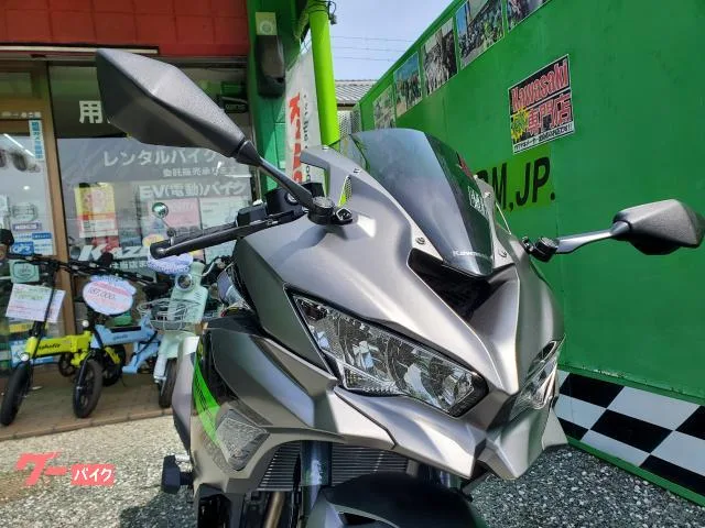 Kawasaki Ninja ZX-25R SE/ABS/ // 2026 — миниатюра 2