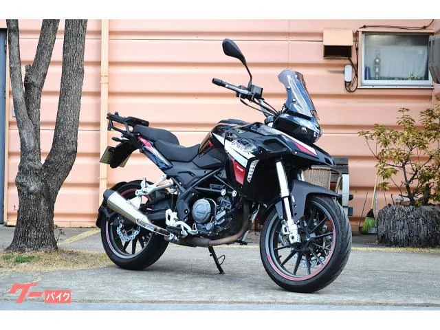 BENELLI TRK251 USB ETC GIVI 2022 — миниатюра 2