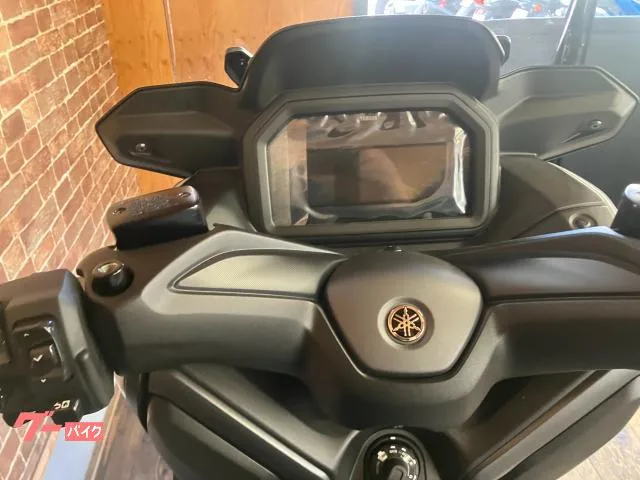 Yamaha X-MAX250 2025 — миниатюра 4