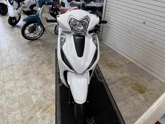 Honda 125/ 2025 — миниатюра 3