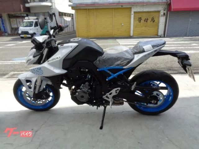 Suzuki GSX-8S 2023 — миниатюра 2