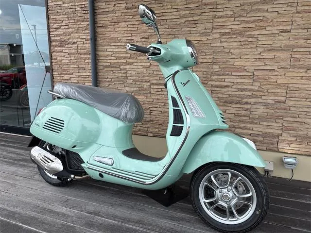 VESPA GTS 150 2025 — миниатюра 2