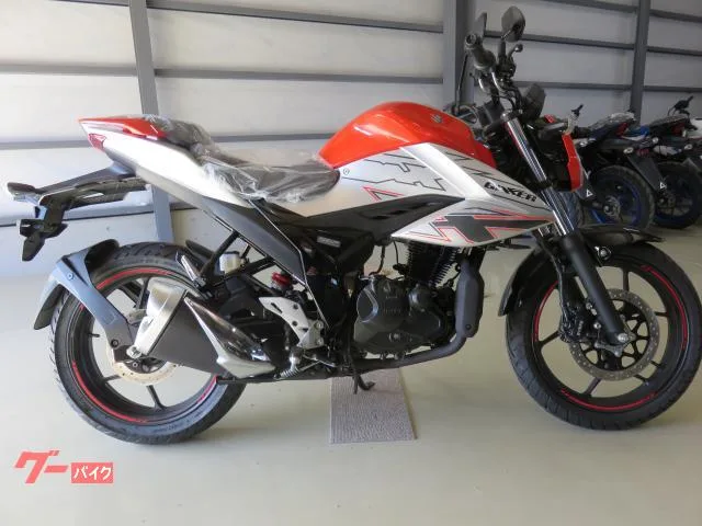 Suzuki GIXXER 150 2023 — фото 1, купить с доставкой в Москву