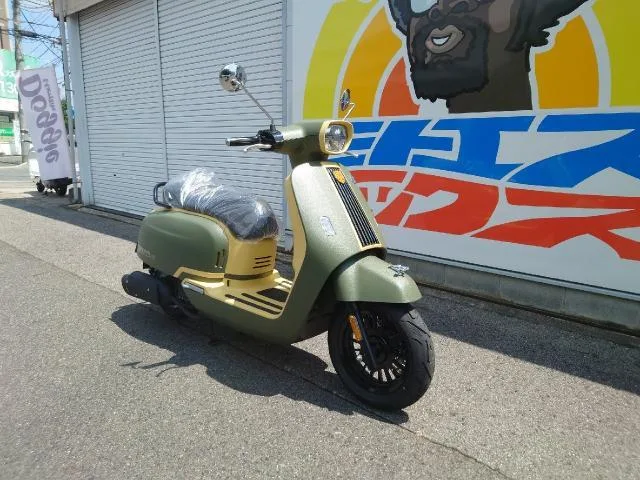 Royal Alloy GT160S ABS TCS LED 3 2025 — миниатюра 2