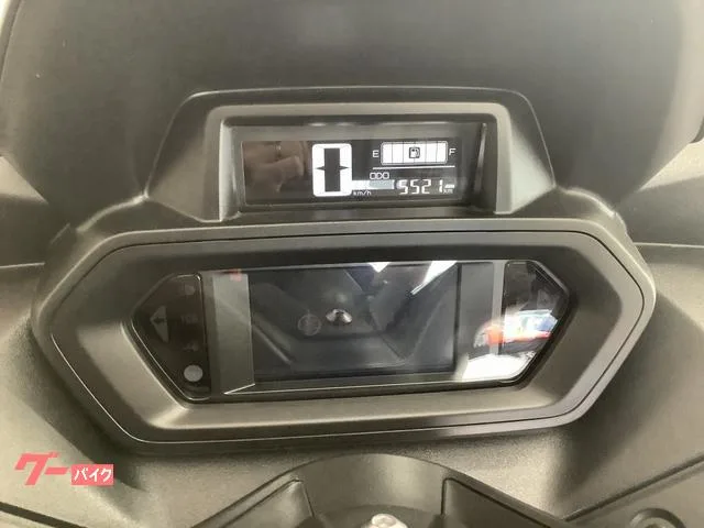 Yamaha X-MAX250 ABS SG70 2024 — миниатюра 3