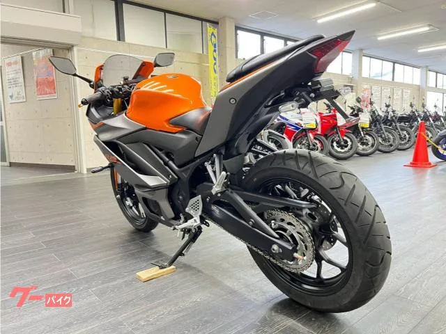 Yamaha YZF-R25 ABS USB 2022 — миниатюра 4