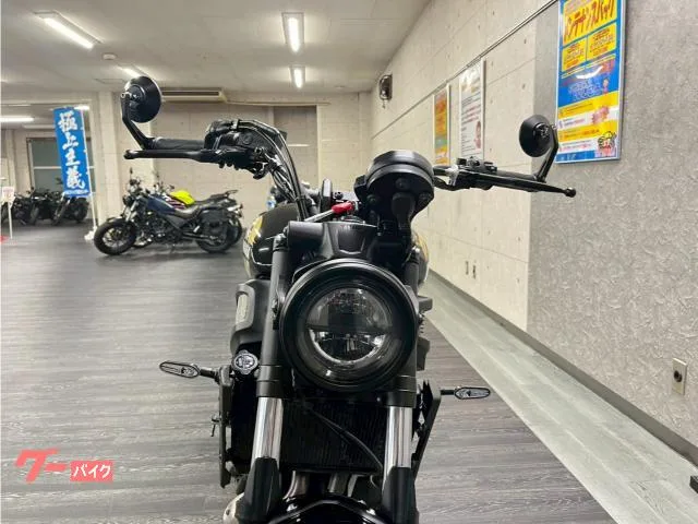 Yamaha XSR700 2022 2022 — миниатюра 3
