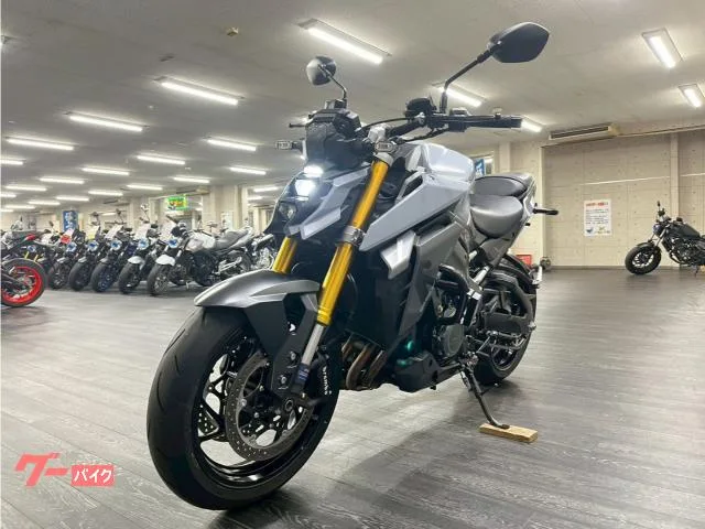 Suzuki GSX-S1000 2022 USB 2022 — миниатюра 5