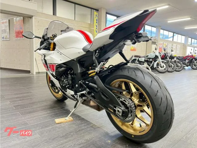 Yamaha YZF-R1 WGP60th 2022 — миниатюра 4