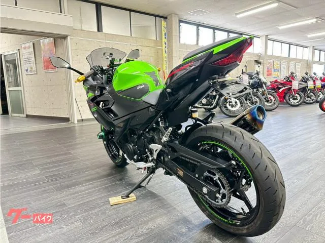 Kawasaki Ninja 400 BEET ETC USB 2022 — миниатюра 4