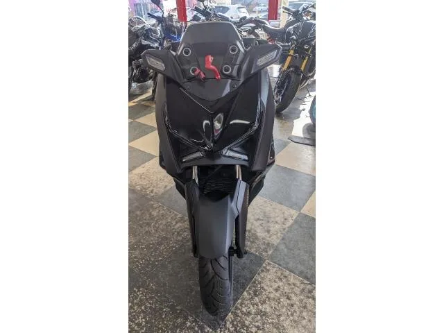 Yamaha X-MAX250 2022 — миниатюра 2