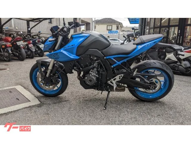 Suzuki GSX-8S 3// 2023 — фото 1, купить с доставкой в Москву