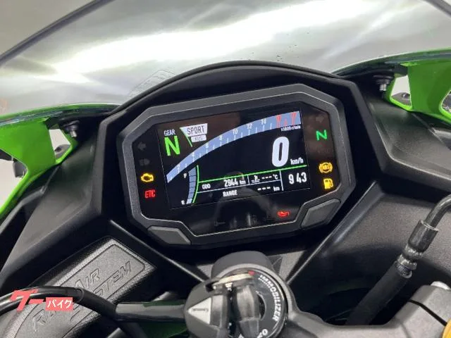 Kawasaki Ninja ZX-4RR 40 ETC 2024 — миниатюра 4