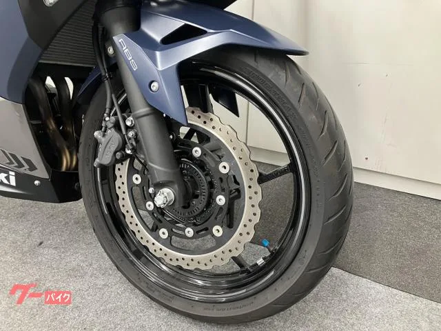 Kawasaki Ninja 400 LED 2022 — миниатюра 3