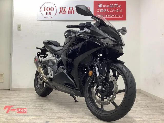 Honda CBR250RR AKRAPOVIC 2022 — миниатюра 4