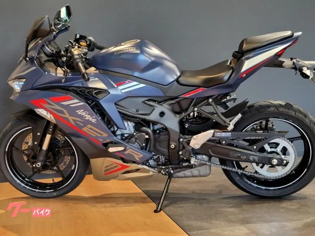 Kawasaki Ninja ZX-25R SE 2022 — миниатюра 2