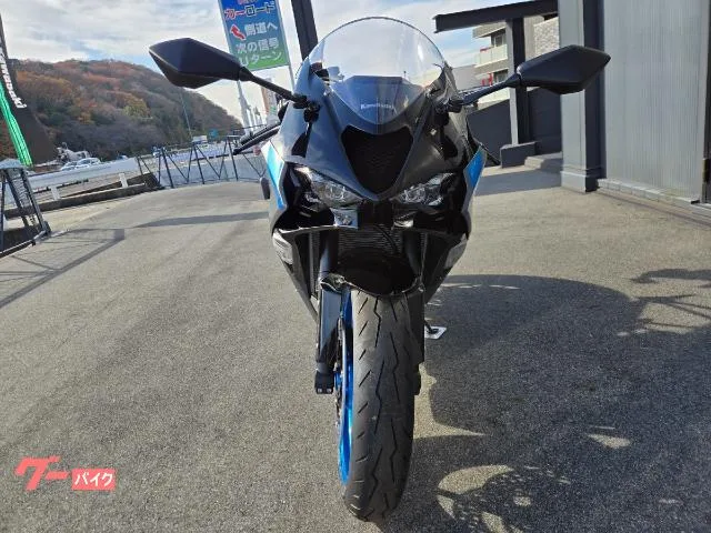 Kawasaki Ninja ZX-6R 2026 ETC ABS 2026 — миниатюра 4