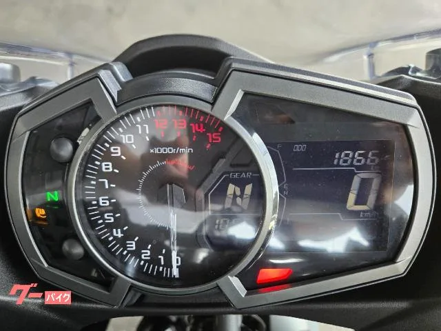 Kawasaki Ninja 400 2024 USB ETC 2024 — миниатюра 5