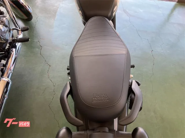 ROYAL ENFIELD 350 Dual tone 2025 — миниатюра 5