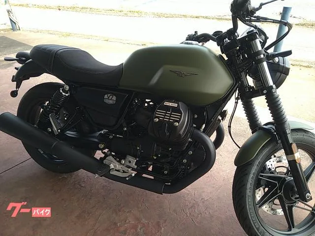 MOTO GUZZI V7 2025 — миниатюра 3