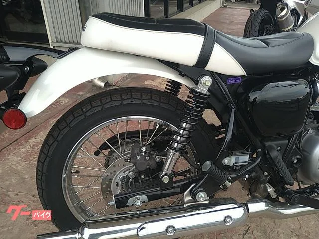 Kawasaki W230 2025 — миниатюра 3