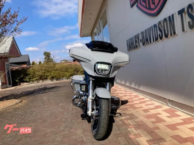 HARLEY-DAVIDSON FLHX 2024 — миниатюра 2