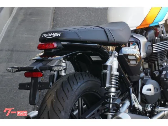 TRIUMPH 900 2026 — миниатюра 5