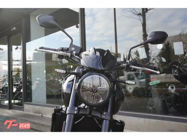 TRIUMPH 800 2026 — миниатюра 2
