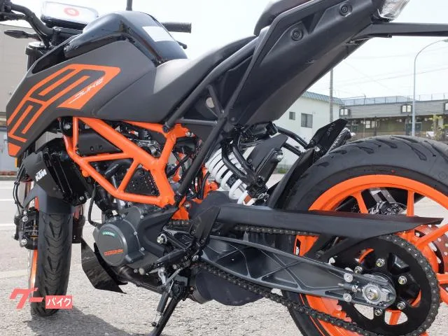 KTM 125 ABS 2022 — миниатюра 4