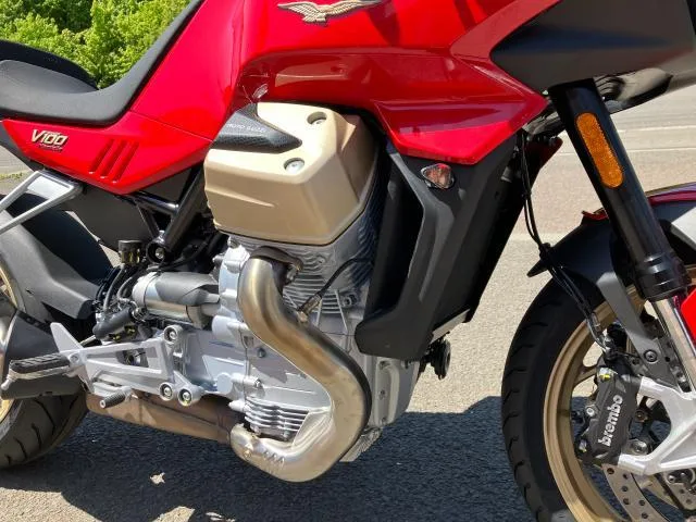 MOTO GUZZI V100 2023 — миниатюра 3