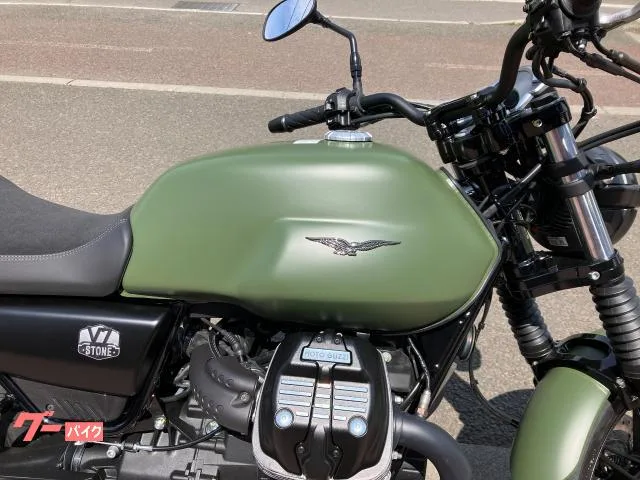 MOTO GUZZI V7 2023 — миниатюра 2