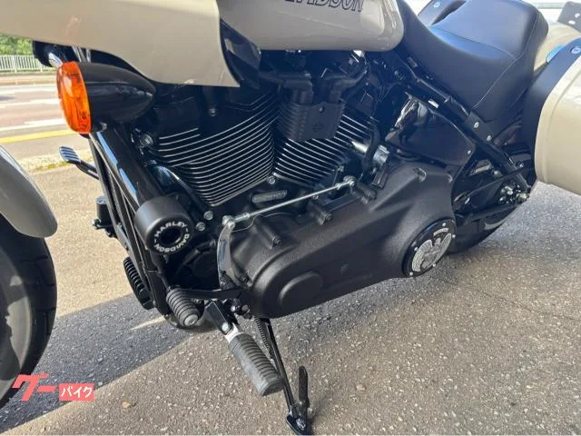 HARLEY-DAVIDSON FXLRST ST 2023 — миниатюра 3